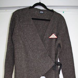 Icelandic Wool Sweater - Handmade in Iceland